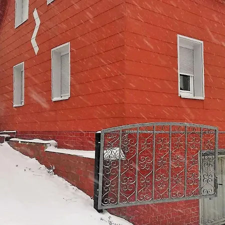 Well-Groomed Apartment In Geroldsgruen With Garden * Geroldsgrun