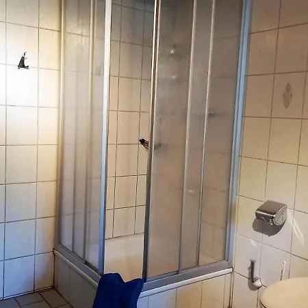 Well-Groomed Apartment In Geroldsgruen With Garden * Geroldsgrun